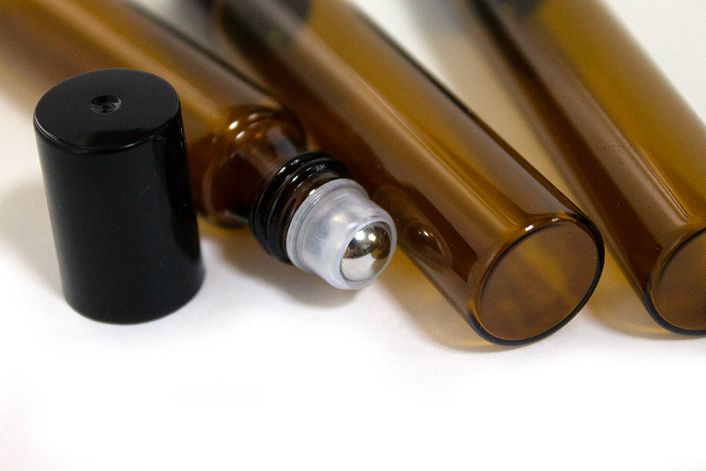 ロールオンボトル(遮光瓶)10ml